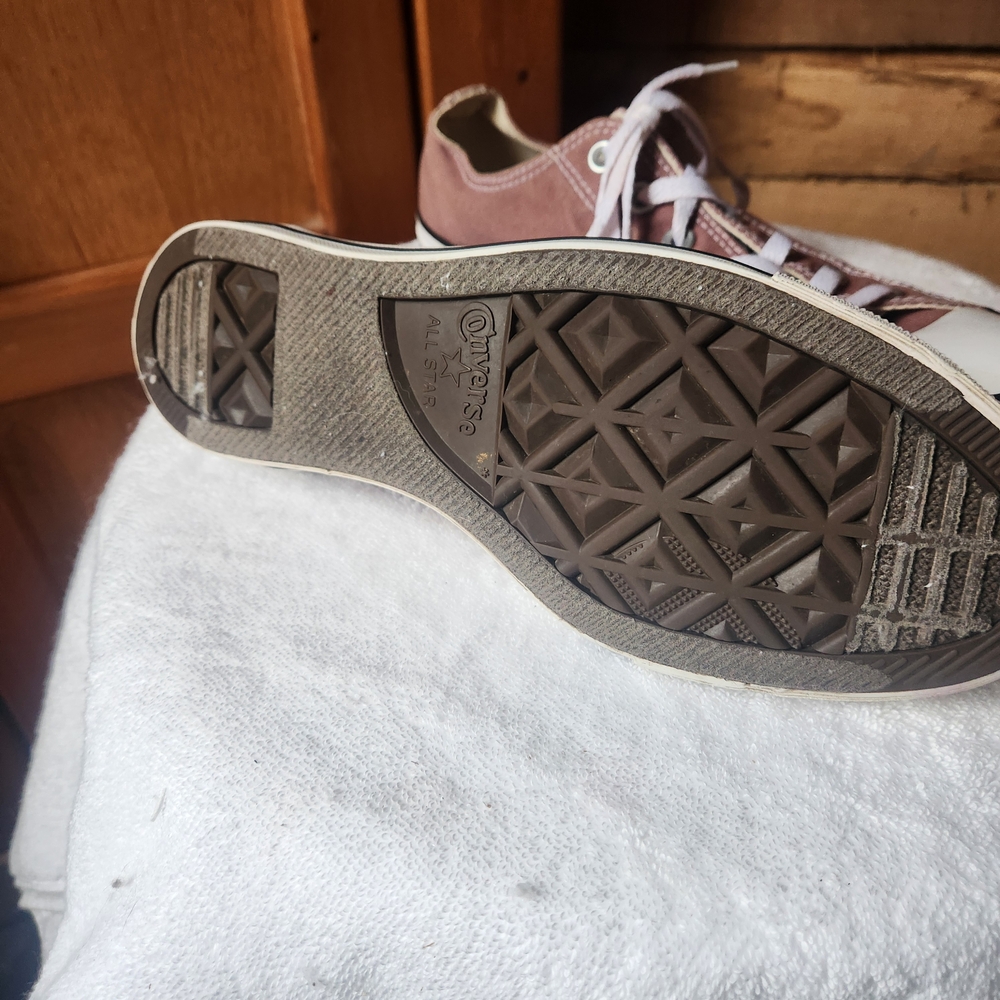 Converse Dusty Pink Low-Top Sneakers Womens Size 10 Men's Size 8 - Picture 7 of 8